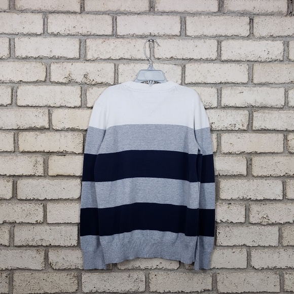 Tommy Hilfiger Sweater - Picture 2 of 3